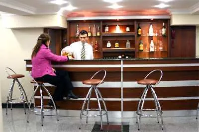 Otel Dallas 3*